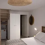 Althea * Náusza