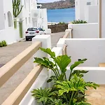 Althea Villa Náusza